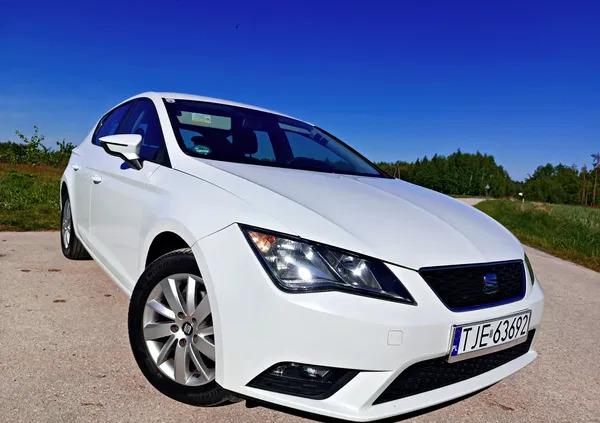 świętokrzyskie Seat Leon cena 28900 przebieg: 275000, rok produkcji 2013 z Jędrzejów